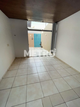 Imagem Casa com 2 Quartos à Venda, 130 m² em Cidade Universitária - Petrolina Imagem Casa com 2 Quartos à Venda, 130 m² em Cidade Universitária - Petrolina