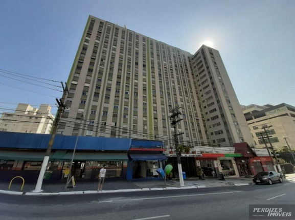 Apartamento com 2 Quartos para Alugar, 75 m² em água Branca - São Paulo