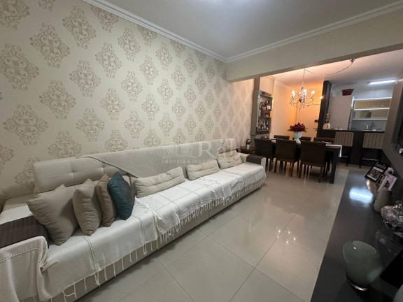 Imagem Apartamento com 3 Quartos à Venda, 102 m² em Centro - Balneário Camboriú
