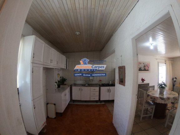 Imagem Casa com 4 Quartos à Venda, 130 m² em Centro - Penha Imagem Casa com 4 Quartos à Venda, 130 m² em Centro - Penha