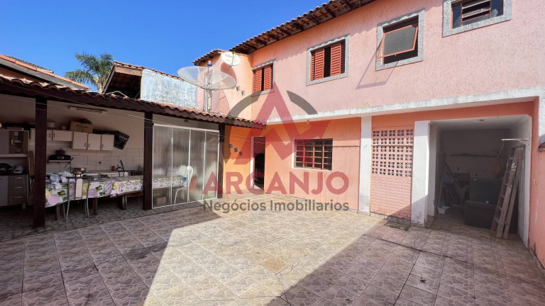 Imagem Casa com 4 Quartos à Venda, 130 m² em Barreiro - Mairiporã Imagem Casa com 4 Quartos à Venda, 130 m² em Barreiro - Mairiporã