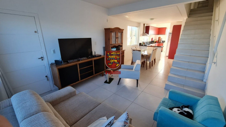 Imagem Casa com 3 Quartos à Venda, 450 m²