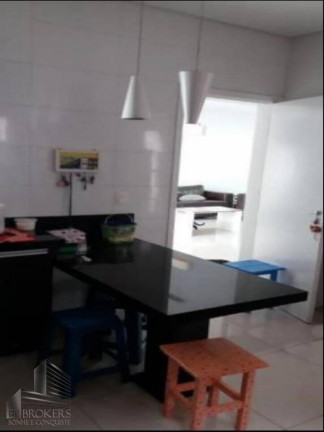 Imagem Casa de Condomínio com 3 Quartos à Venda, 216 m² em Iporanga - Sorocaba