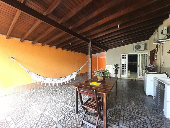 Imagem Casa com 3 Quartos à Venda, 320 m² em Santa Isabel - Viamão