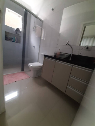 Imagem Terreno à Venda, 200 m² em Pinheirinho - Curitiba Imagem Terreno à Venda, 200 m² em Pinheirinho - Curitiba