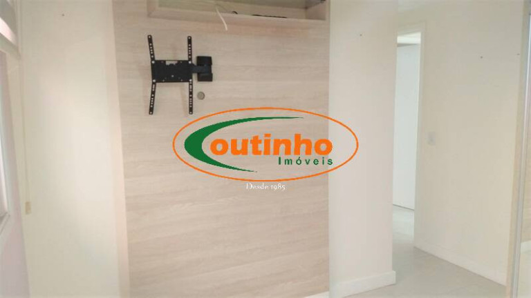 Imagem Apartamento com 2 Quartos à Venda, 68 m² em Vila Isabel - Rio De Janeiro Imagem Apartamento com 2 Quartos à Venda, 68 m² em Vila Isabel - Rio De Janeiro