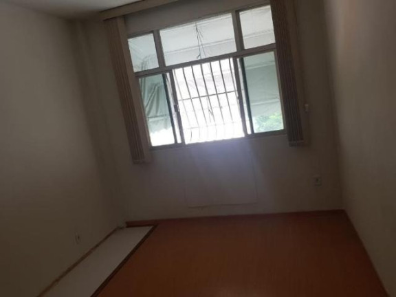 Imagem Imóvel com 2 Quartos à Venda, 82 m² em Icaraí - Niterói Imagem Imóvel com 2 Quartos à Venda, 82 m² em Icaraí - Niterói