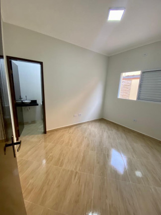 Imagem Casa com 3 Quartos à Venda, 120 m² em Balneário Gaivota - Itanhaém Imagem Casa com 3 Quartos à Venda, 120 m² em Balneário Gaivota - Itanhaém