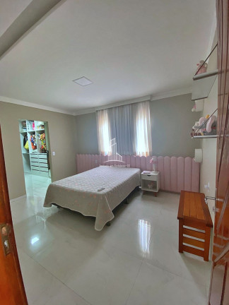 Imagem Casa com 3 Quartos à Venda, 227 m² em Urucunema - Eusébio Imagem Casa com 3 Quartos à Venda, 227 m² em Urucunema - Eusébio