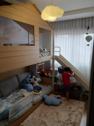 Imagem Sobrado com 3 Quartos à Venda, 182 m² em Xaxim - Curitiba