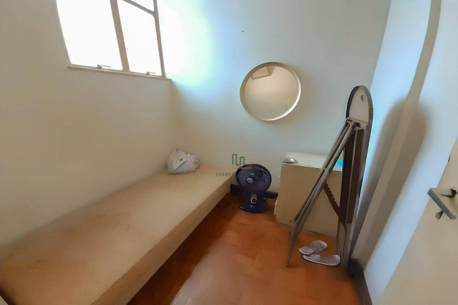 Imagem Apartamento com 4 Quartos à Venda, 142 m² em Icaraí - Niterói