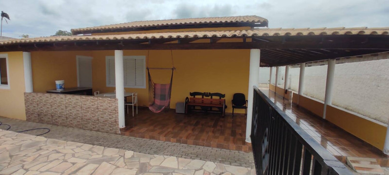 Imagem Chácara com 3 Quartos à Venda, 1.000 m² em Zona Distribuidora - Sarapuí Imagem Chácara com 3 Quartos à Venda, 1.000 m² em Zona Distribuidora - Sarapuí