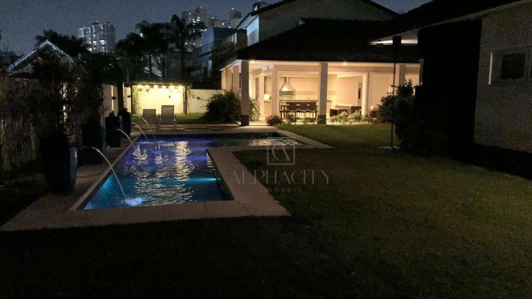 Imagem Casa com 4 Quartos para Alugar, 515 m² em Alphaville 0 - Barueri