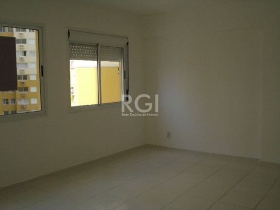 Imagem Imóvel com 2 Quartos à Venda, 66 m² em Partenon - Porto Alegre