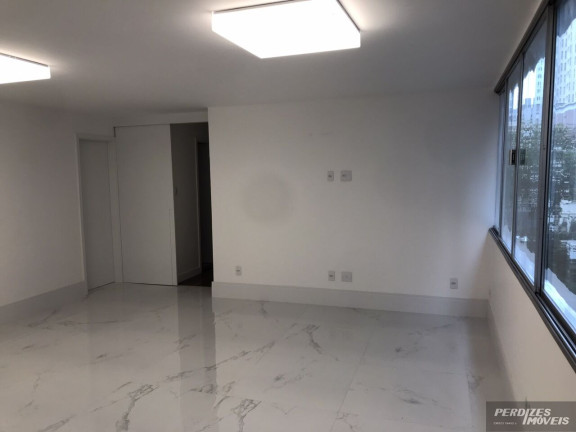 Apartamento com 3 Quartos à Venda, 128 m² em Santa Cecília - São Paulo