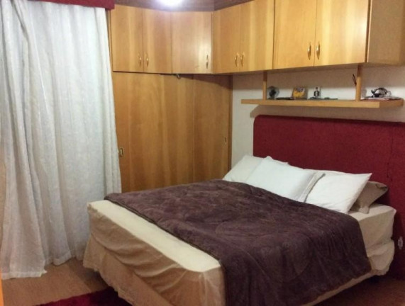 Imagem Casa com 3 Quartos à Venda, 130 m² em Lindóia - Curitiba