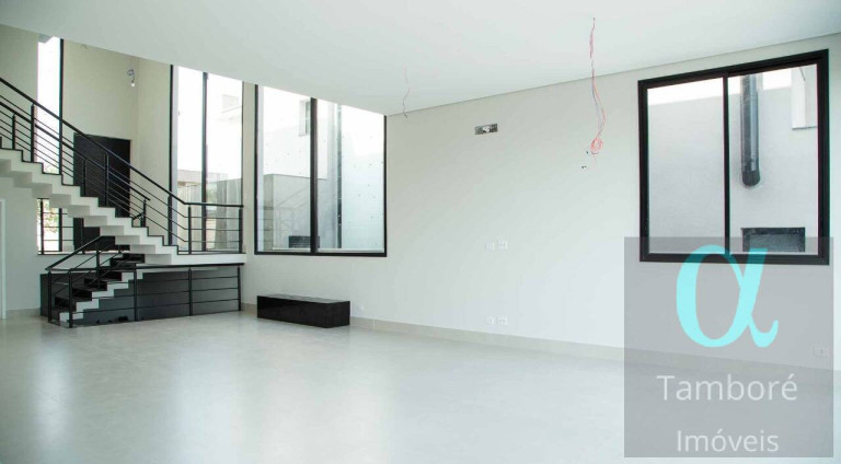 Imagem Casa com 4 Quartos à Venda, 347 m² em Tamboré - Santana De Parnaíba Imagem Casa com 4 Quartos à Venda, 347 m² em Tamboré - Santana De Parnaíba