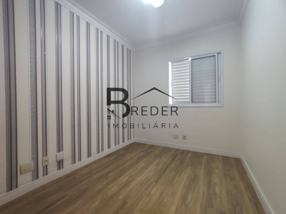 Imagem Casa com 3 Quartos para Alugar, 105 m² em Jardim Tupanci - Barueri Imagem Casa com 3 Quartos para Alugar, 105 m² em Jardim Tupanci - Barueri