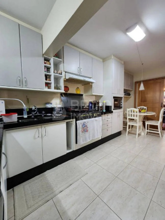Imagem Apartamento com 3 Quartos à Venda, 220 m² em Centro - Balneário Camboriú Imagem Apartamento com 3 Quartos à Venda, 220 m² em Centro - Balneário Camboriú