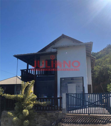 Casa com 2 Quartos à Venda,  em Morrinhos - Bombinhas