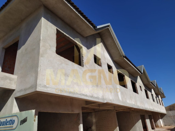 Imagem Sobrado com 3 Quartos à Venda, 98 m² em Coqueiral - Cascavel