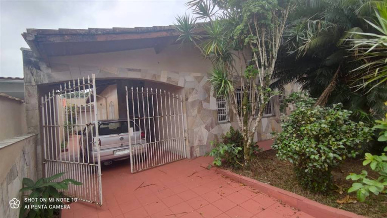 Imagem Casa com 4 Quartos à Venda, 230 m² em Balneario Florida - Praia Grande Imagem Casa com 4 Quartos à Venda, 230 m² em Balneario Florida - Praia Grande