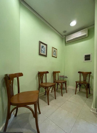 Imagem Sala Comercial à Venda, em Centro Histórico - Porto Alegre Imagem Sala Comercial à Venda, em Centro Histórico - Porto Alegre