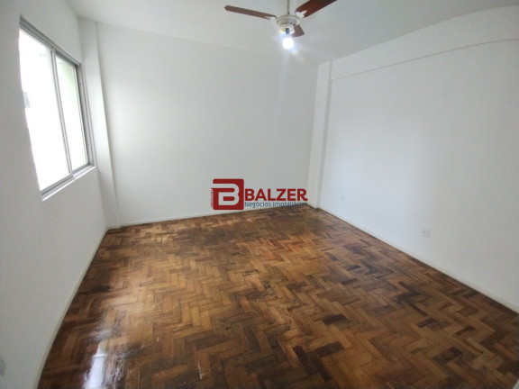 Imagem Apartamento com 3 Quartos à Venda, 140 m² em Centro - Florianópolis