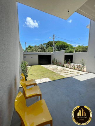 Imagem Casa com 3 Quartos à Venda, em Precabura - Eusébio Imagem Casa com 3 Quartos à Venda, em Precabura - Eusébio