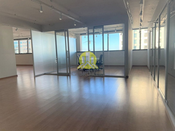 Imagem Sala Comercial para Alugar, 416 m² em Mossunguê - Curitiba Imagem Sala Comercial para Alugar, 416 m² em Mossunguê - Curitiba