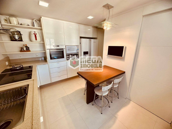 Imagem Apartamento com 3 Quartos à Venda, 162 m² em Centro - Florianópolis