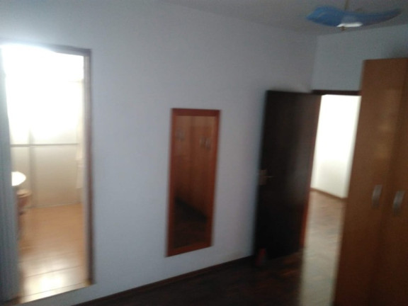 Imagem Casa com 3 Quartos à Venda, 243 m² em Vila Marari - São Paulo Imagem Casa com 3 Quartos à Venda, 243 m² em Vila Marari - São Paulo