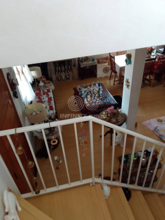 Imagem Casa com 5 Quartos à Venda, 190 m² em Vila Diva - Carapicuíba