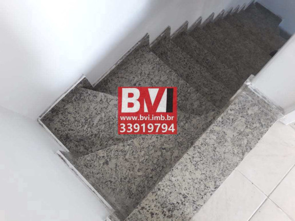 Imagem Casa com 2 Quartos à Venda, 56 m² em Irajá - Rio De Janeiro Imagem Casa com 2 Quartos à Venda, 56 m² em Irajá - Rio De Janeiro