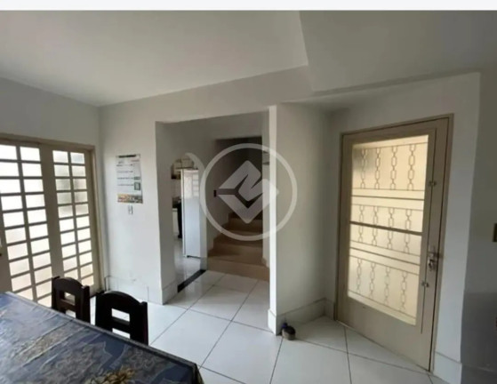 Imagem Sobrado com 3 Quartos à Venda, 166 m² em Jardim América - Goiânia Imagem Sobrado com 3 Quartos à Venda, 166 m² em Jardim América - Goiânia