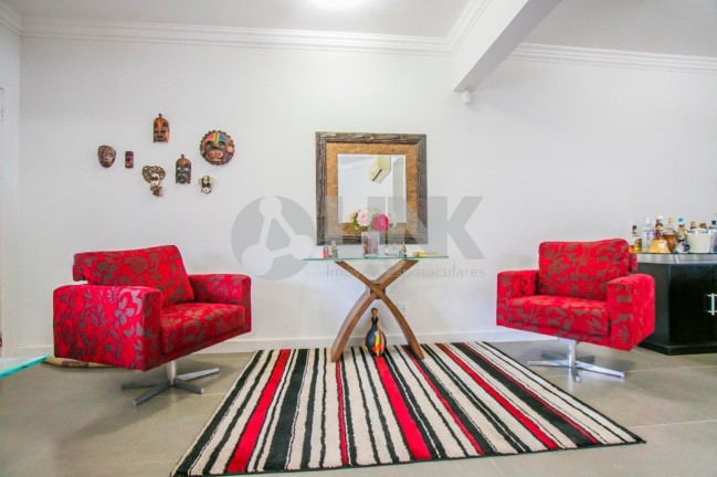 Imagem Casa com 4 Quartos à Venda, 455 m² em Chácara Das Pedras - Porto Alegre