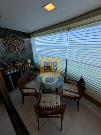 Imagem Apartamento com 4 Quartos à Venda ou Locação, 247 m² em São José - Recife Imagem Apartamento com 4 Quartos à Venda ou Locação, 247 m² em São José - Recife