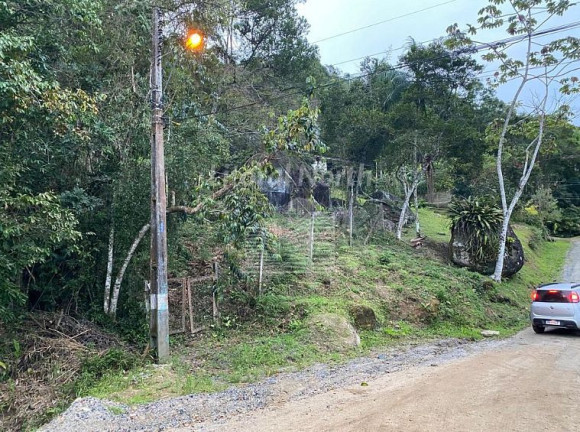 Imagem Terreno à Venda, 520 m² em Estaleirinho - Balneário Camboriú Imagem Terreno à Venda, 520 m² em Estaleirinho - Balneário Camboriú