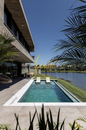 Imagem Casa de Condomínio com 5 Quartos à Venda, 387 m² em Centro - Xangri-la