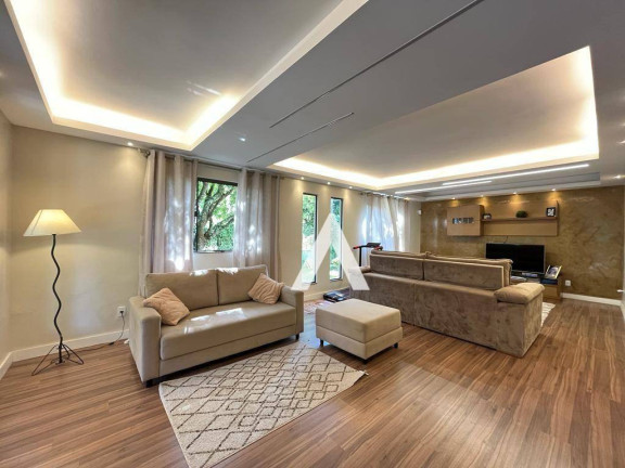 Imagem Casa com 5 Quartos à Venda, 318 m² em Comary - Teresópolis Imagem Casa com 5 Quartos à Venda, 318 m² em Comary - Teresópolis