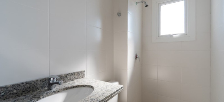 Imagem Apartamento com 1 Quarto à Venda, 48 m² em Santo Antônio - Porto Alegre Imagem Apartamento com 1 Quarto à Venda, 48 m² em Santo Antônio - Porto Alegre
