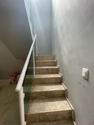 Imagem Sobrado com 4 Quartos à Venda, 150 m² em Portais (polvilho) - Cajamar