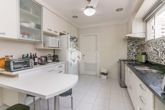 Imagem Apartamento com 3 Quartos à Venda, 212 m² em Santa Cecília - São Paulo Imagem Apartamento com 3 Quartos à Venda, 212 m² em Santa Cecília - São Paulo