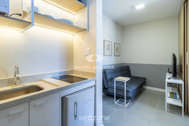 Imagem Apartamento à Venda, 23 m² em Centro - Florianópolis Imagem Apartamento à Venda, 23 m² em Centro - Florianópolis