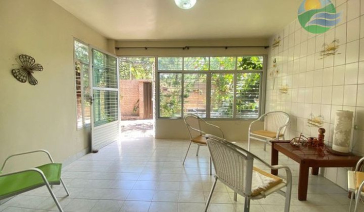 Imagem Casa com 3 Quartos à Venda, 234 m²