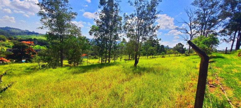 Imagem Imóvel à Venda, 282 m² em Vila Santa Helena - Atibaia Imagem Imóvel à Venda, 282 m² em Vila Santa Helena - Atibaia