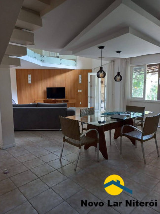 Casa de Condomínio com 4 Quartos à Venda, 280 m² em Badu - Niterói