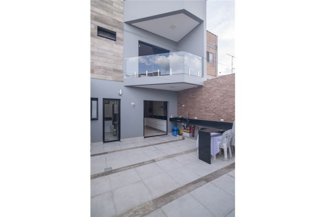 Imagem Casa com 3 Quartos à Venda, 185 m² em Vila Curuçá - Santo André Imagem Casa com 3 Quartos à Venda, 185 m² em Vila Curuçá - Santo André