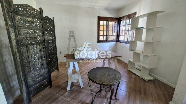 Imagem Sobrado com 3 Quartos à Venda, 274 m² em Laranjal - Pelotas Imagem Sobrado com 3 Quartos à Venda, 274 m² em Laranjal - Pelotas