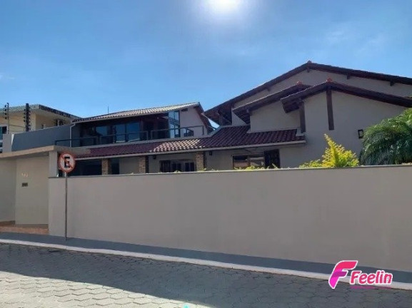 Imagem Casa com 5 Quartos à Venda, 450 m² em Barra Da Lagoa - Florianópolis